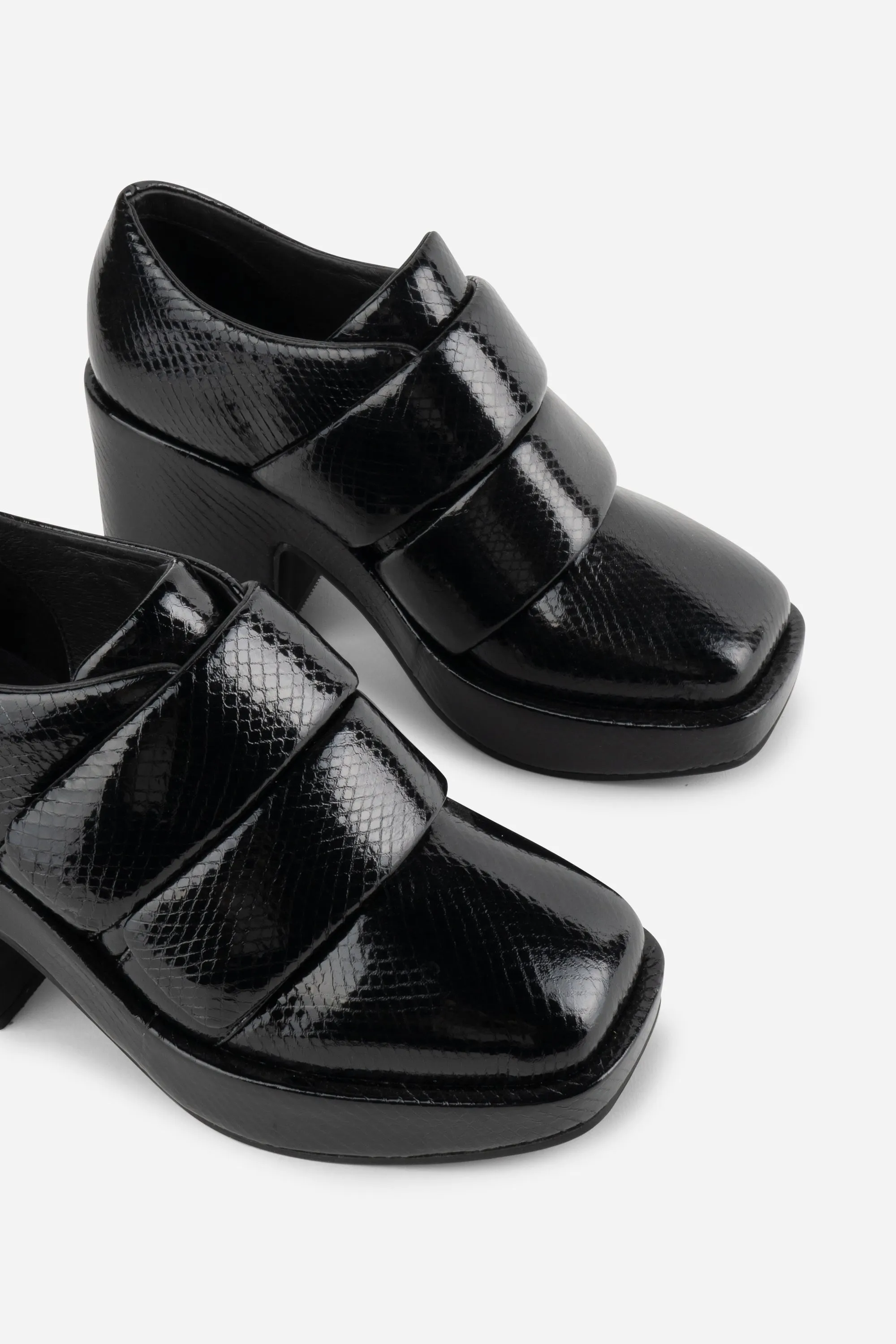 CRIME PLATFORM LOAFER