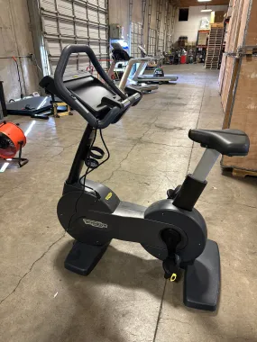 Technogym Upright Bike 1000 (2nd)